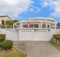 Azur 1 - South One Mile Beach - Accommodation Port Macquarie
