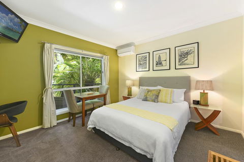 Azura Beach House B&B - Accommodation Port Macquarie 2