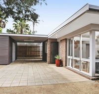 Backyard Bliss - Accommodation Port Macquarie