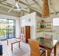 Baden 11 - Rainbow Shores Couples Beachside Escape Aircon Pools - Accommodation Port Macquarie