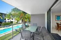 Baden 77 - Rainbow Shores Pools Outdoor Spa Walk to Beach