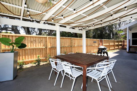 Balena @ Culburra - Pet Friendly - 1 Min Walk To Beach - Accommodation Port Macquarie 1
