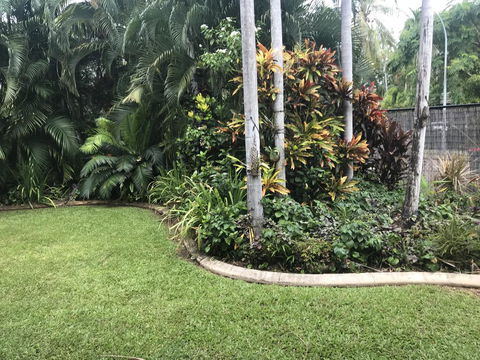 Bali Inspired Hideaway With Tropical Villa & Plunge Pool - Accommodation Port Macquarie 2