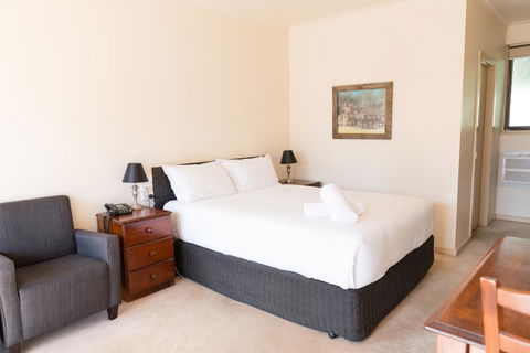 Ballarat Colonial Motor Inn - Accommodation Port Macquarie 3