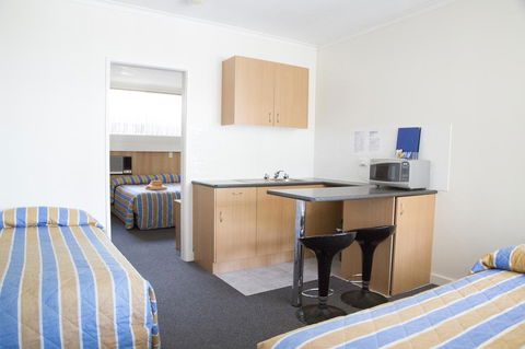 Bamboo Motor Inn - Accommodation Port Macquarie 0