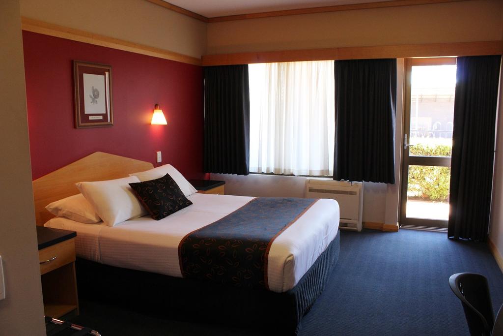 Cardiff WA Accommodation Port Macquarie