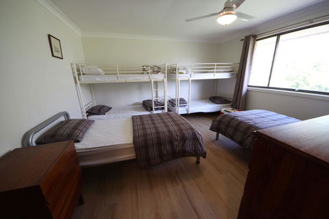 Barefoot Bungalow At Hat Head - Accommodation Port Macquarie 2