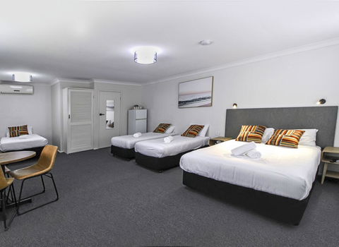 Batemans Bay Hotel - Accommodation Port Macquarie 2