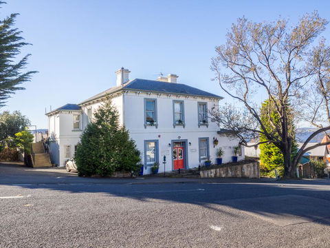 Battery Point Manor - Accommodation Port Macquarie 0