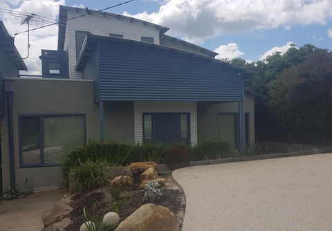 Bay Breeze Holiday Home - Accommodation Port Macquarie 1