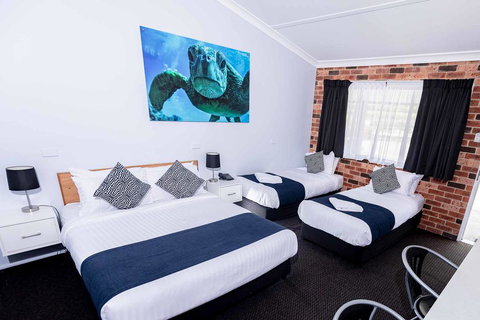 Bay Hotel Motel - Accommodation Port Macquarie 0