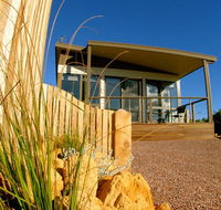 Bay Of Islands Apartments - Accommodation Port Macquarie