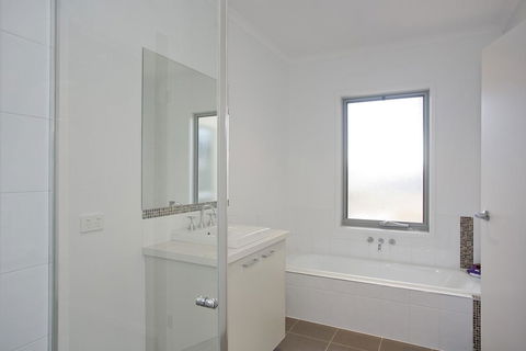 Beach & Golf Stays, Australia - Accommodation Port Macquarie 2
