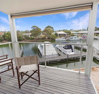 Beach 2 - waterfront villa and beach - Accommodation Port Macquarie