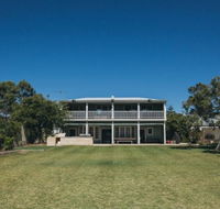 Beach Buoys House - Accommodation Port Macquarie