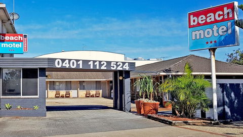 Beach Motel Woolgoolga - Accommodation Port Macquarie 0