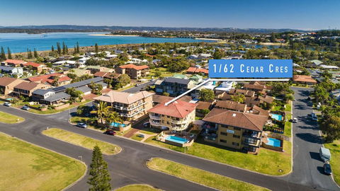 Beach Point - East Ballina - Accommodation Port Macquarie 0