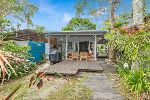 BEACH RETREAT - Accommodation Port Macquarie 1
