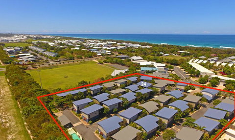Beach Shack 24 Casuarina - Accommodation Port Macquarie 0