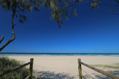 Beach Shacks #1 Casuarina - Accommodation Port Macquarie 3