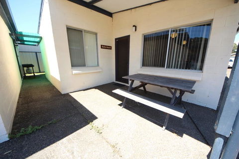 Beach Unit 5 At Hat Head - Accommodation Port Macquarie 3