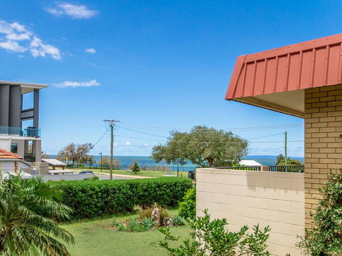 Beachfront Apt With Private Pool - Accommodation Port Macquarie 3