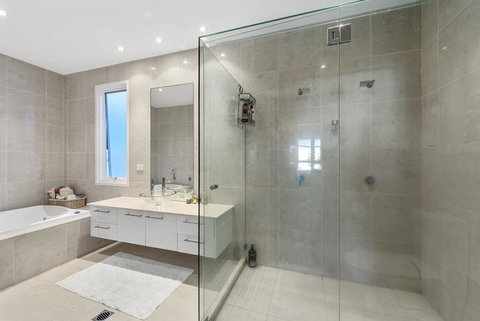 Beachfront By The CC - Family Friendly, Plunge Pool, Steps To The Beach - Accommodation Port Macquarie 1