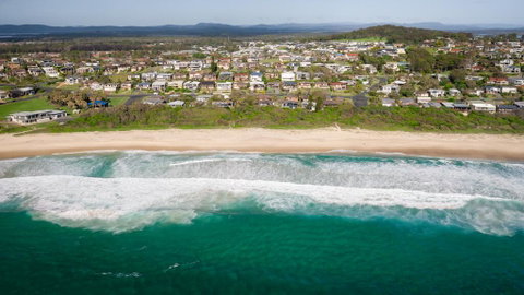 Beachfront Escape - Accommodation Port Macquarie 1