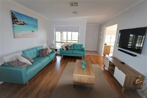 Beachfront Living! - Accommodation Port Macquarie 2