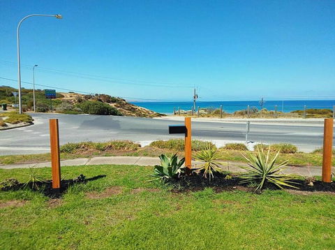 Beachfront Living! - Accommodation Port Macquarie 1