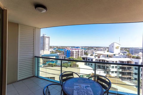 Beachfront Mooloolaba Apartment - Accommodation Port Macquarie 1