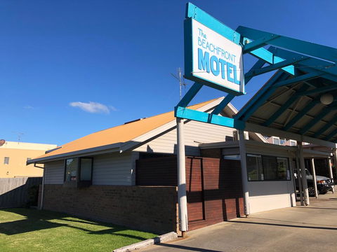 Beachfront Motel - Accommodation Port Macquarie 0
