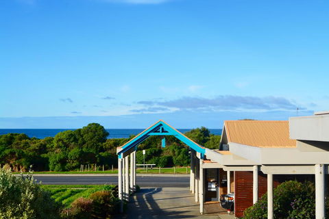 Beachfront Motel - Accommodation Port Macquarie 1