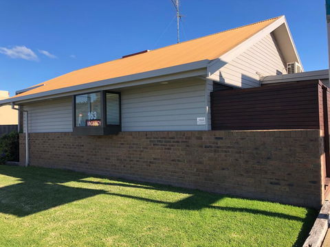 Beachfront Motel - Accommodation Port Macquarie 2