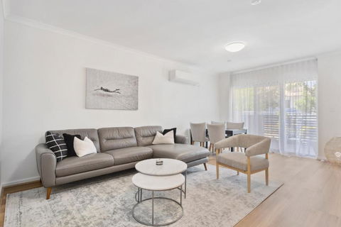 REGL20/11 - Regal In East Perth - Accommodation Port Macquarie 0