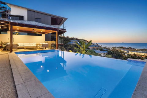 Relax & Daydream At 2 Elementa - Accommodation Port Macquarie 0