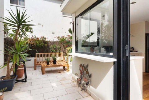 Relaxed Beachside Townhouse - Accommodation Port Macquarie 3