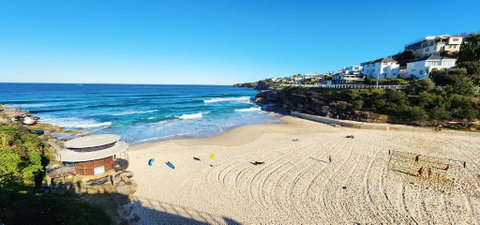 Relaxed Coastal Living With Fantastic Sea Views - Accommodation Port Macquarie 3