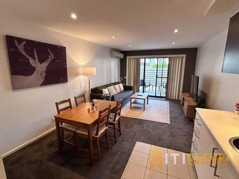 Relaxing Oasis In Bruce -1bd 1bth 1 Carsp Apt - Accommodation Port Macquarie 3