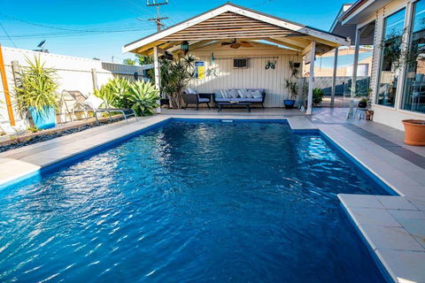 Resort On Morgan With Beautiful Private Pool, Pet Friendly - Accommodation Port Macquarie 0