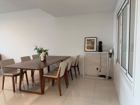 Resort-Style Apartment Near Harbour Town - Accommodation Port Macquarie 3