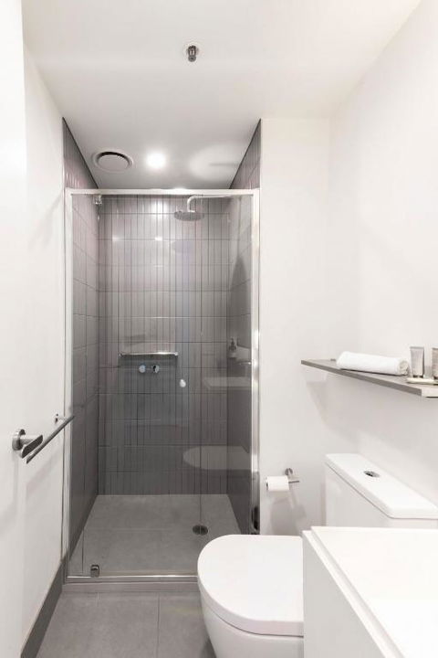 Resort Style Living 2 Bed Apt With Pool BBQ - Accommodation Port Macquarie 2