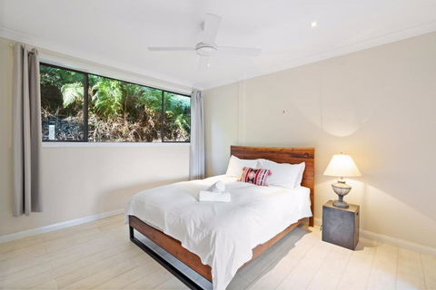 Retreat W Pool On Acreage - Accommodation Port Macquarie 2