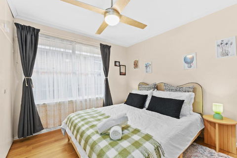 Retro Retreat - Mornington - Accommodation Port Macquarie 1