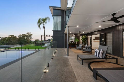 Ridge Retreat - Accommodation Port Macquarie 1