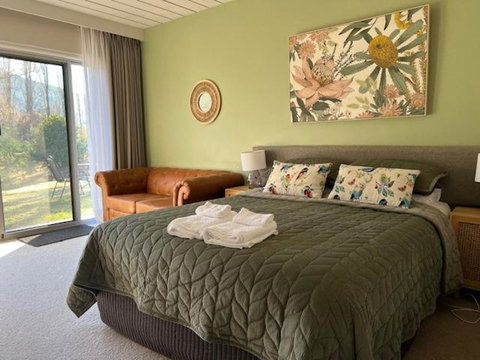 Riverbank Park MOTEL - Accommodation Port Macquarie 0