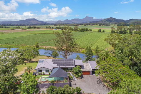 Riverview Homestead - Bring The Boat! - Accommodation Port Macquarie 0