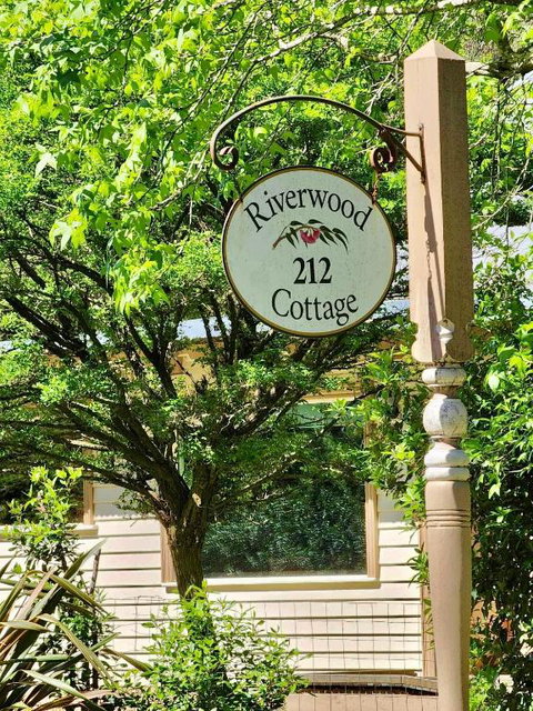 Riverwood Cottage, Accessible Accommodation - Accommodation Port Macquarie 0