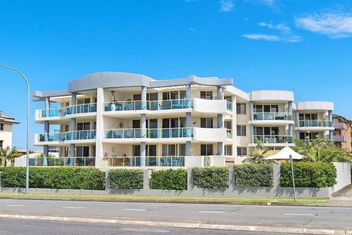 Riviera 203 with Accommodation Port Macquarie