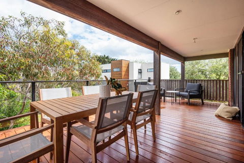 Safety Beach Abode Walk To The Beach - Accommodation Port Macquarie 0
